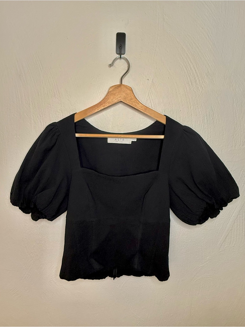 ASTR Black Square Neck Puff Sleeve Blouse